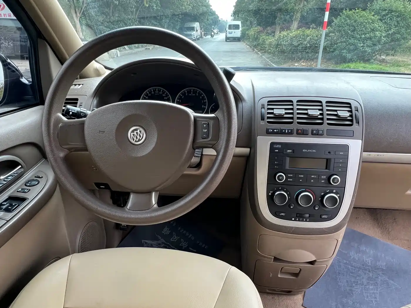 Buick GL8 2014 2.4L Classic Edition фото 14