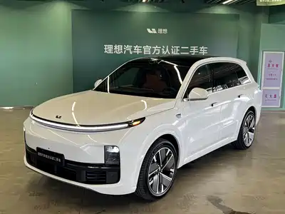 Li Auto L8