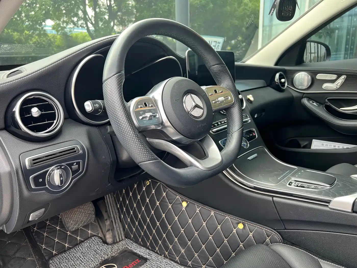 Mercedes-Benz C-Class 2021 C 260 L Sport Starry Exclusive Edition фото 6