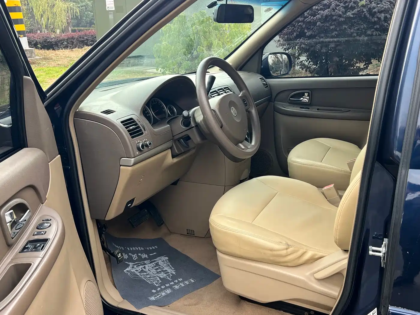 Buick GL8 2014 2.4L Classic Edition фото 9