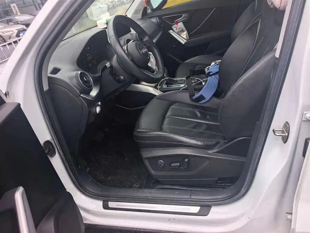 Фото 9 - Audi Q2L