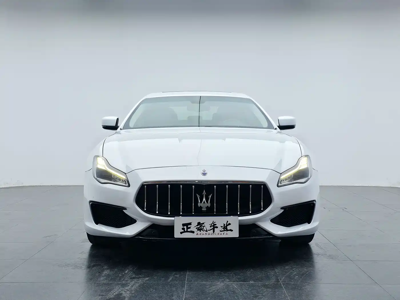 Maserati Quattroporte 2013 3.0T Standard фото 4
