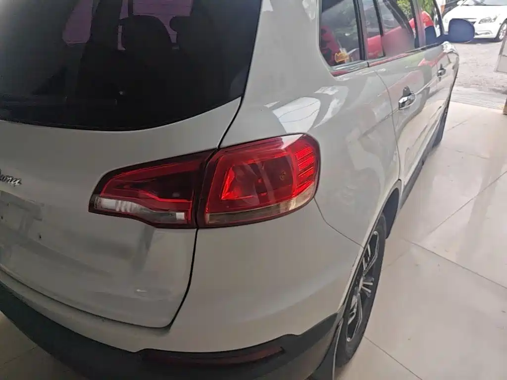 Zotye Damai X5 2017 2017 Upgrade 1.5T Manual Exclusive