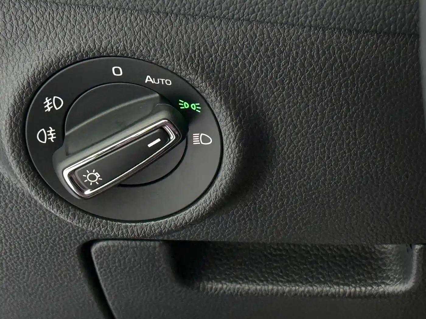 Škoda Superb 2024 2023 TSI280 DSG Premium Edition