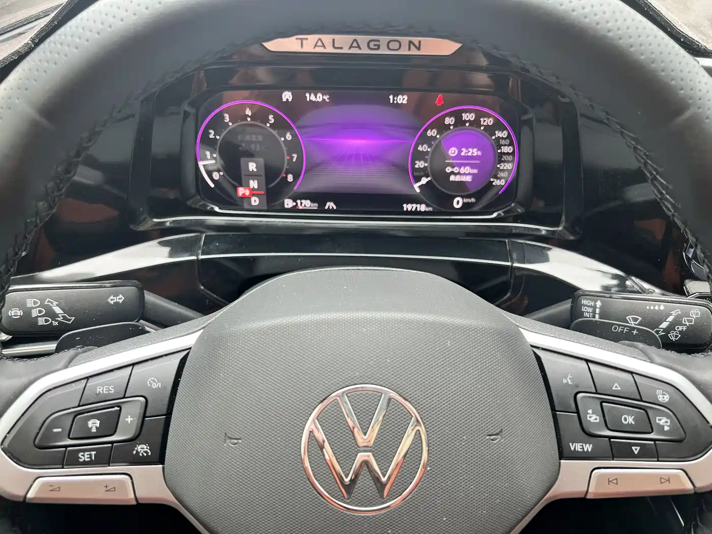 Volkswagen Talagon 2024 380TSI 4WD Premium Comfort Pro Edition 7-Seater фото 7