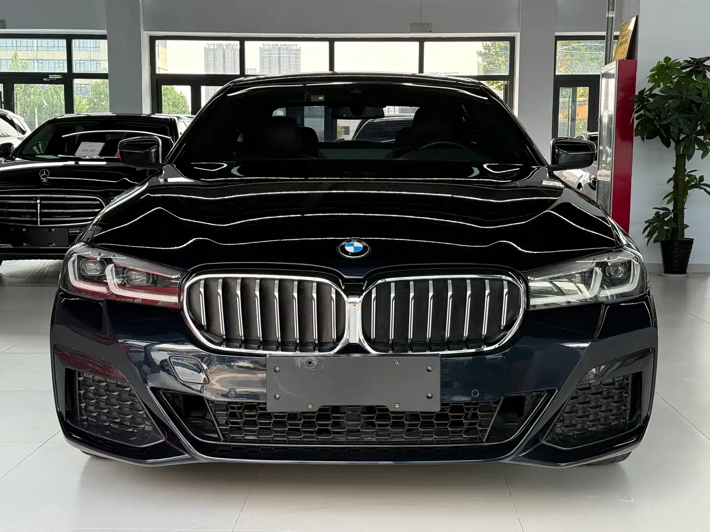  BMW BMW 5 Series 2021 525Li M Sport Package