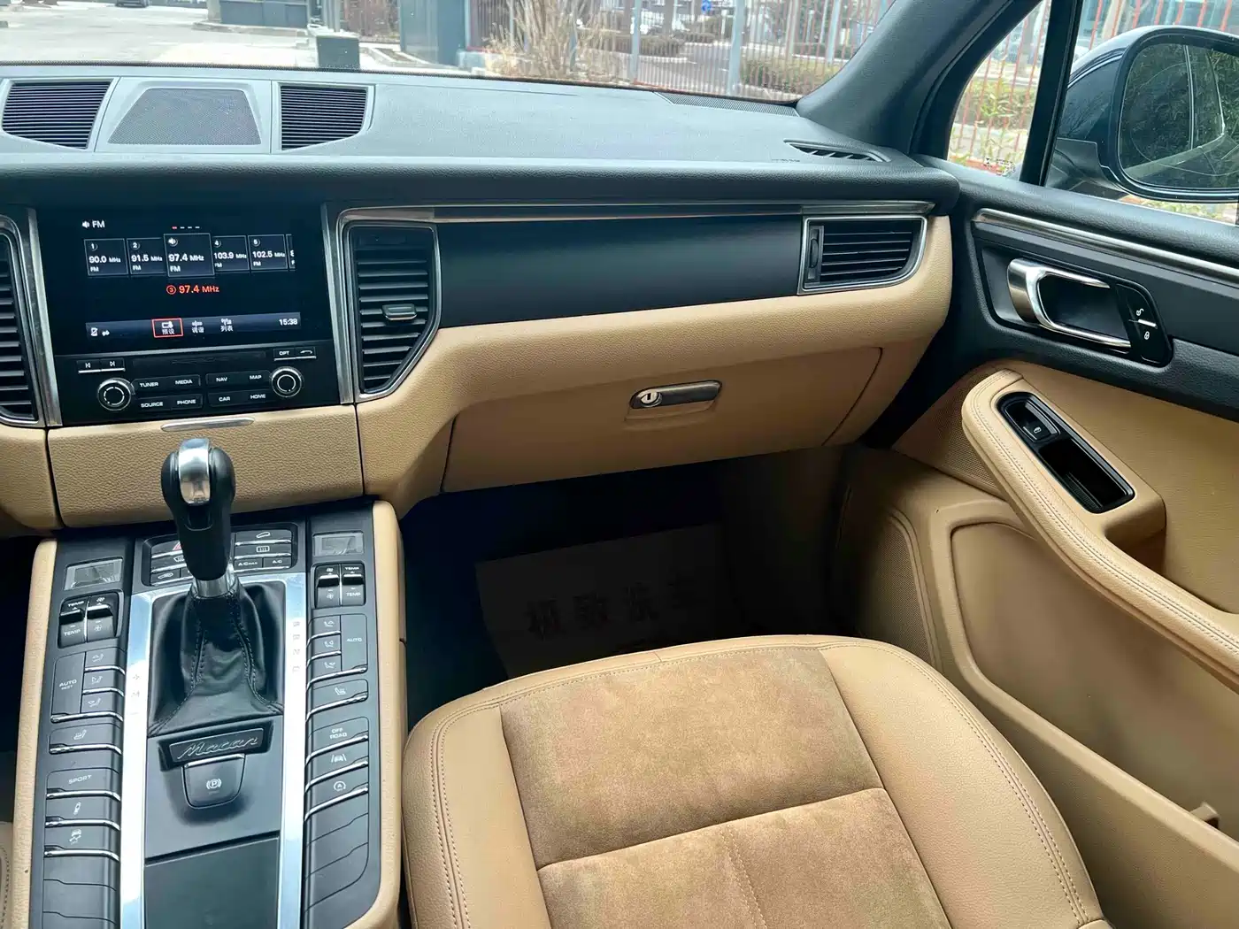 Porsche Macan 2017 Macan 2.0T фото 15