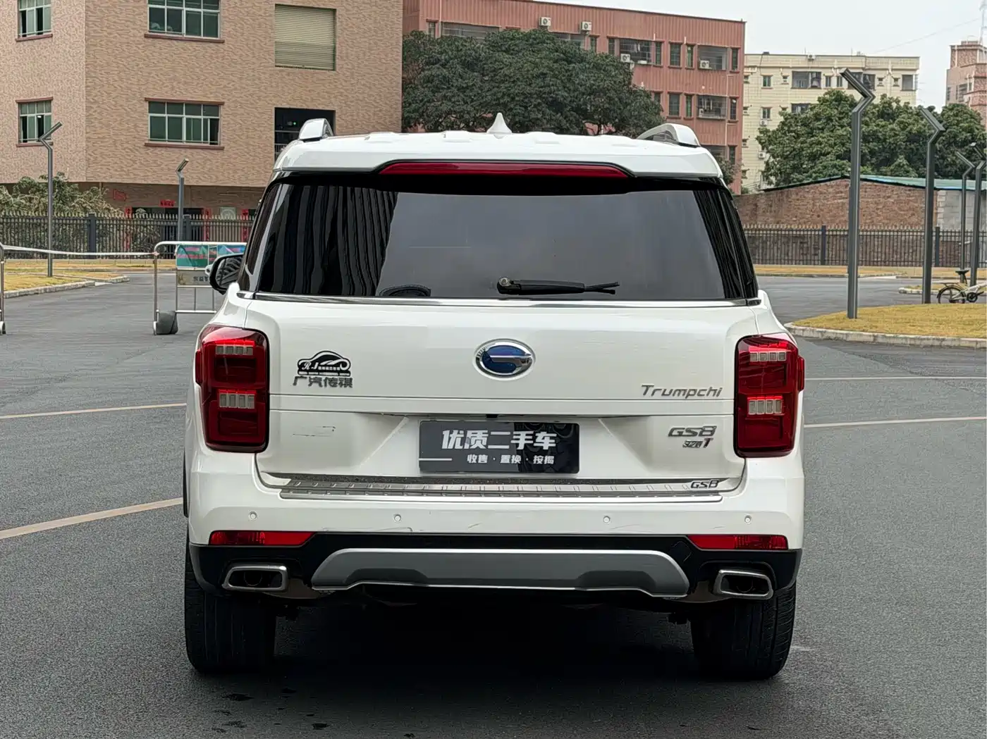 GAC Trumpchi Trumpchi GS8 2017 320T 2WD Premium (7-seater) фото 8