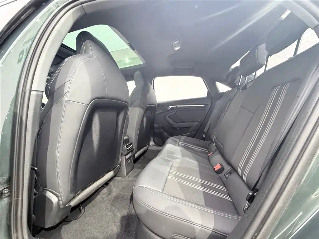 Audi A3 2022 A3L Limousine 35 TFSI Style Sport фото 9