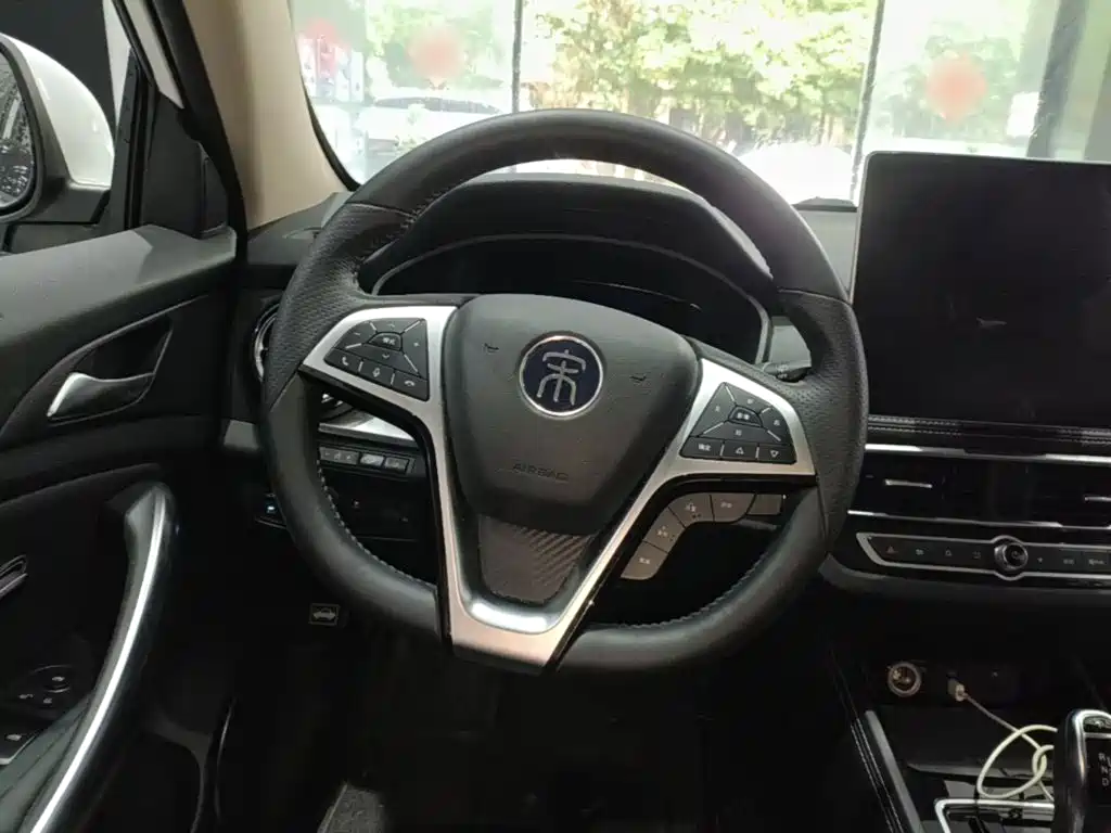 BYD Song New Energy 2019 2019 Song DM 1.5TID Smart Connection Sharp Premium
