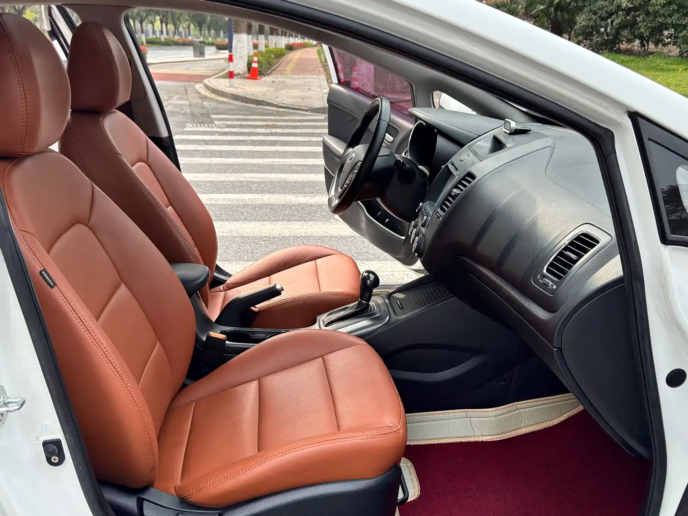 Kia K3 2015 1.6L Automatic GLS фото 10