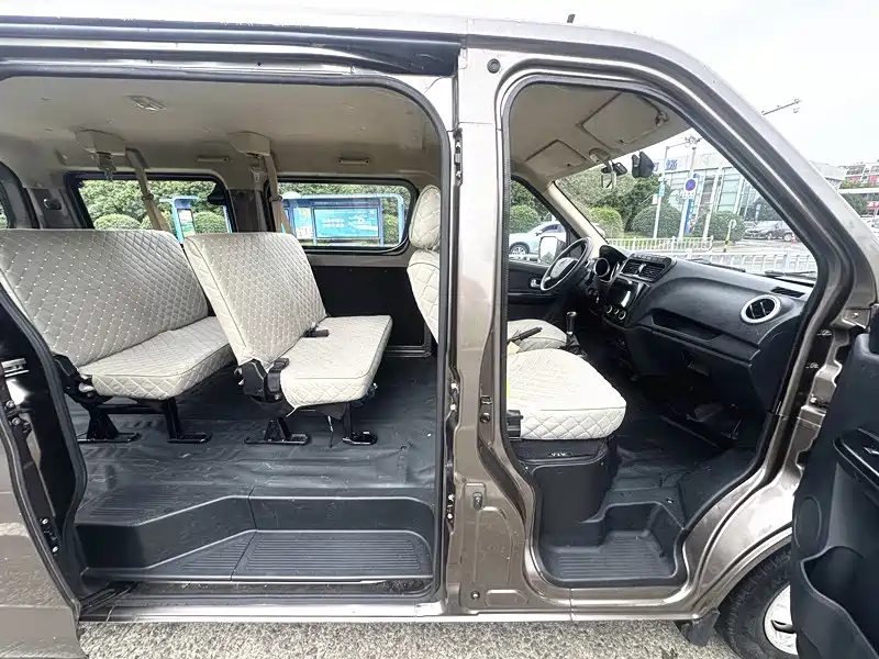 CHANGAN CHANGAN RUIXING M60