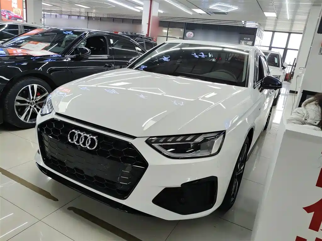 Audi A4L 2022 40 TFSI Luxury Dynamic фото 2
