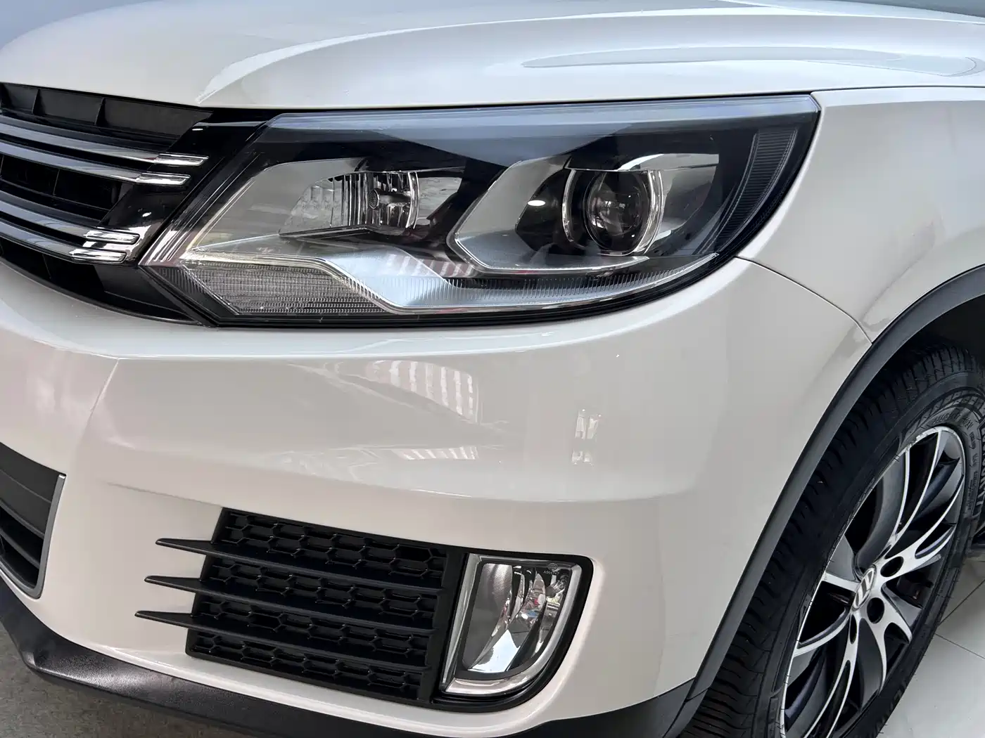 Volkswagen Tiguan 2013 1.8TSI Auto 4WD Luxury фото 28