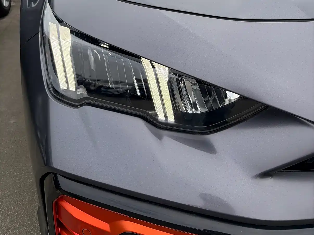 GAC Trumpchi Trumpchi Emkoo 2022 270T DCT J16 R-style Track Edition фото 3