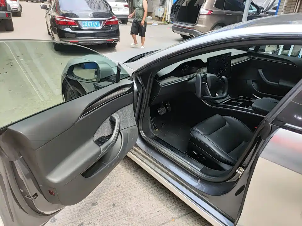 Tesla Model S 2023 Tri-motor AWD Plaid фото 7