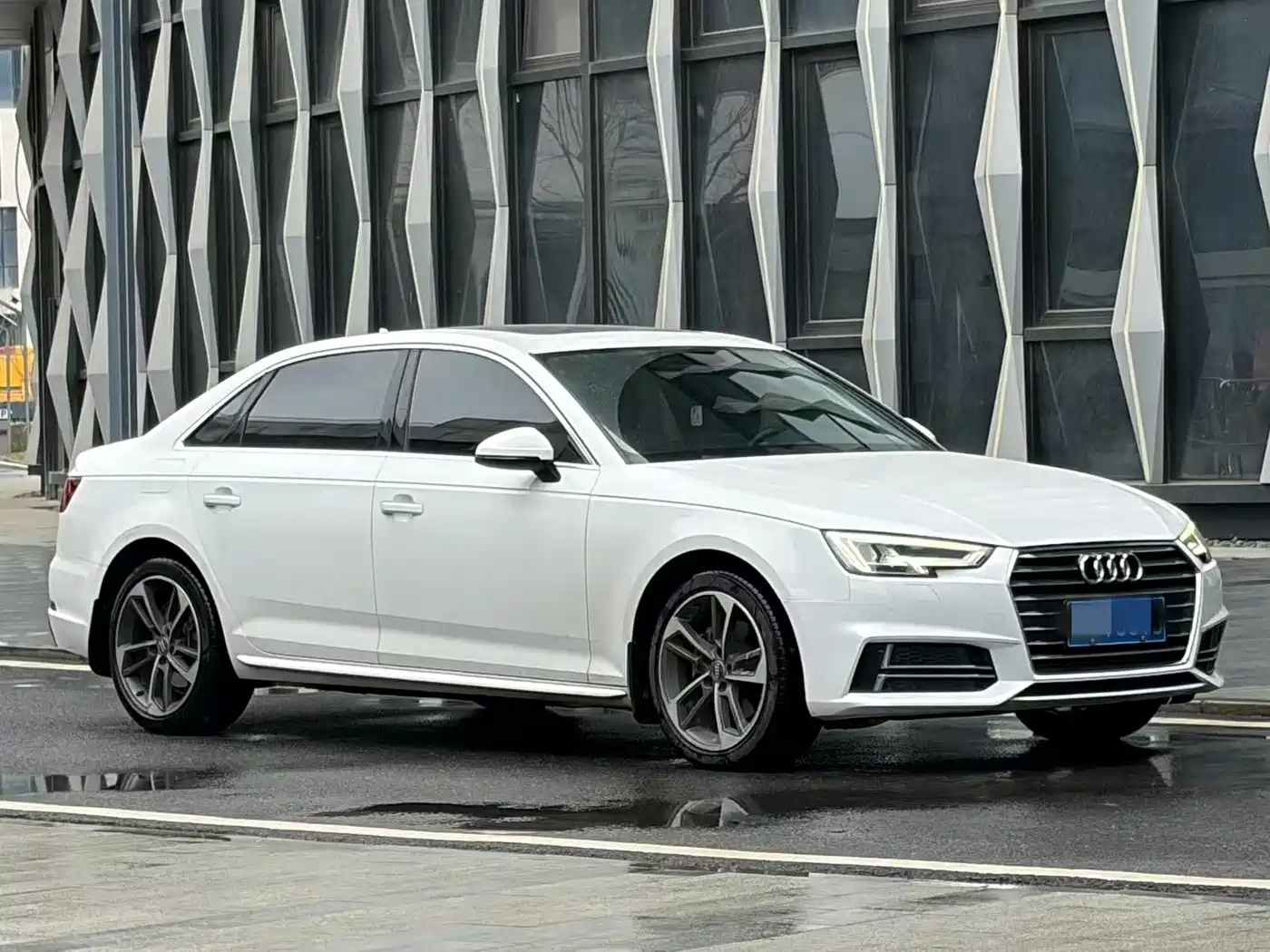 Audi A4L 2019 40 TFSI Progressive (China VI) фото 3