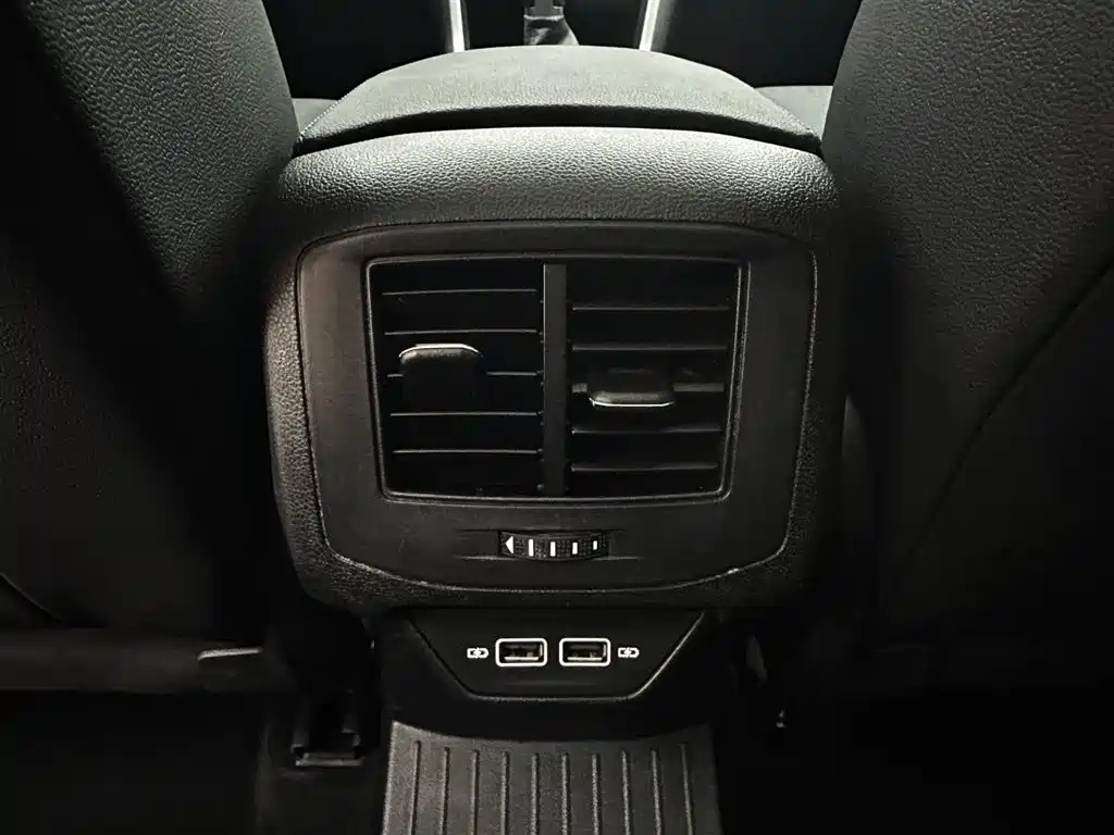 Volkswagen T-ROC 2022 280TSI DSG 2WD Elite PLUS фото 15