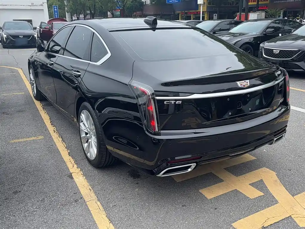 Cadillac CT6 2026 Model 28T Flagship Edition фото 10
