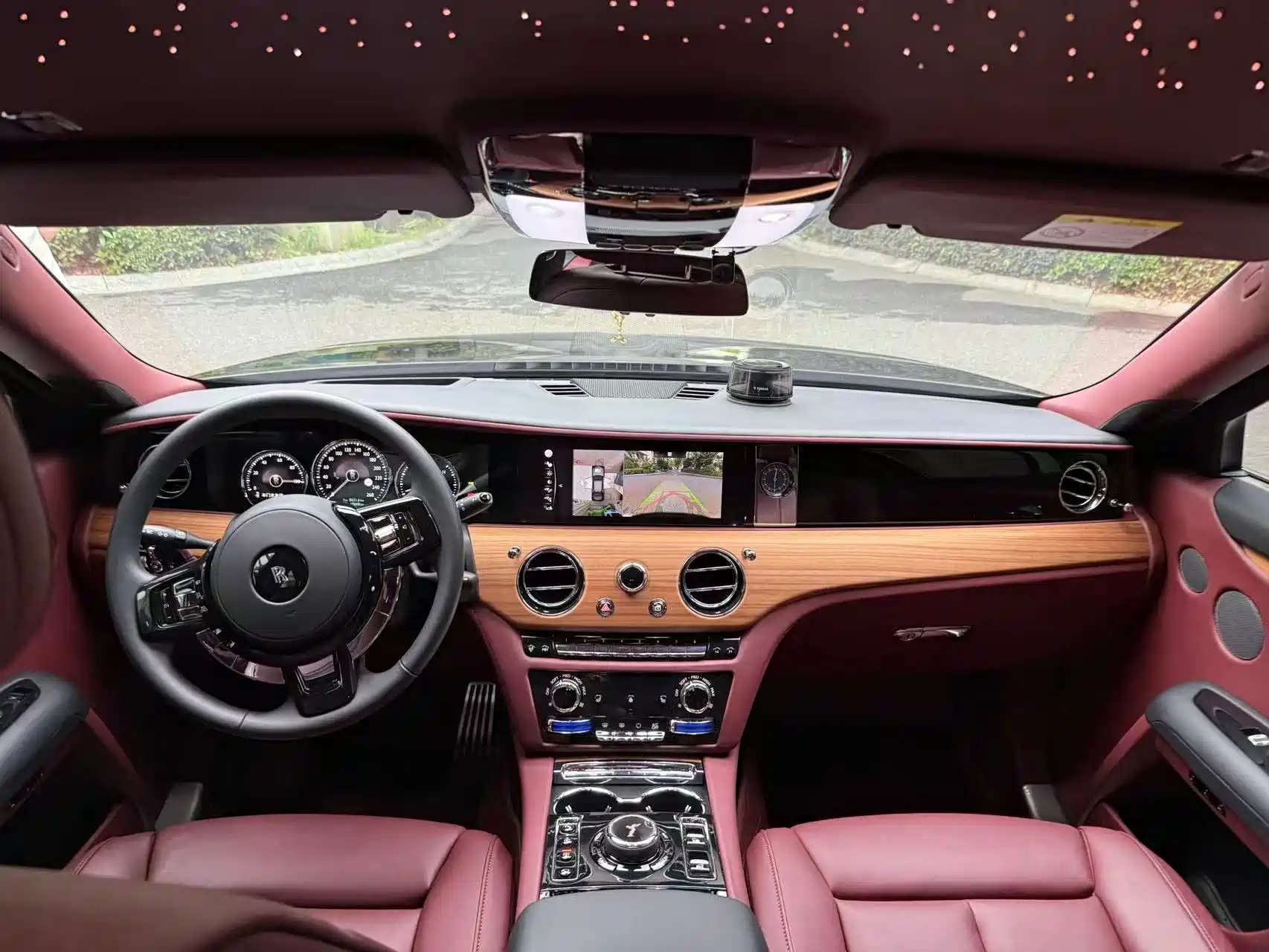 Фото 6 - Rolls-Royce Ghost