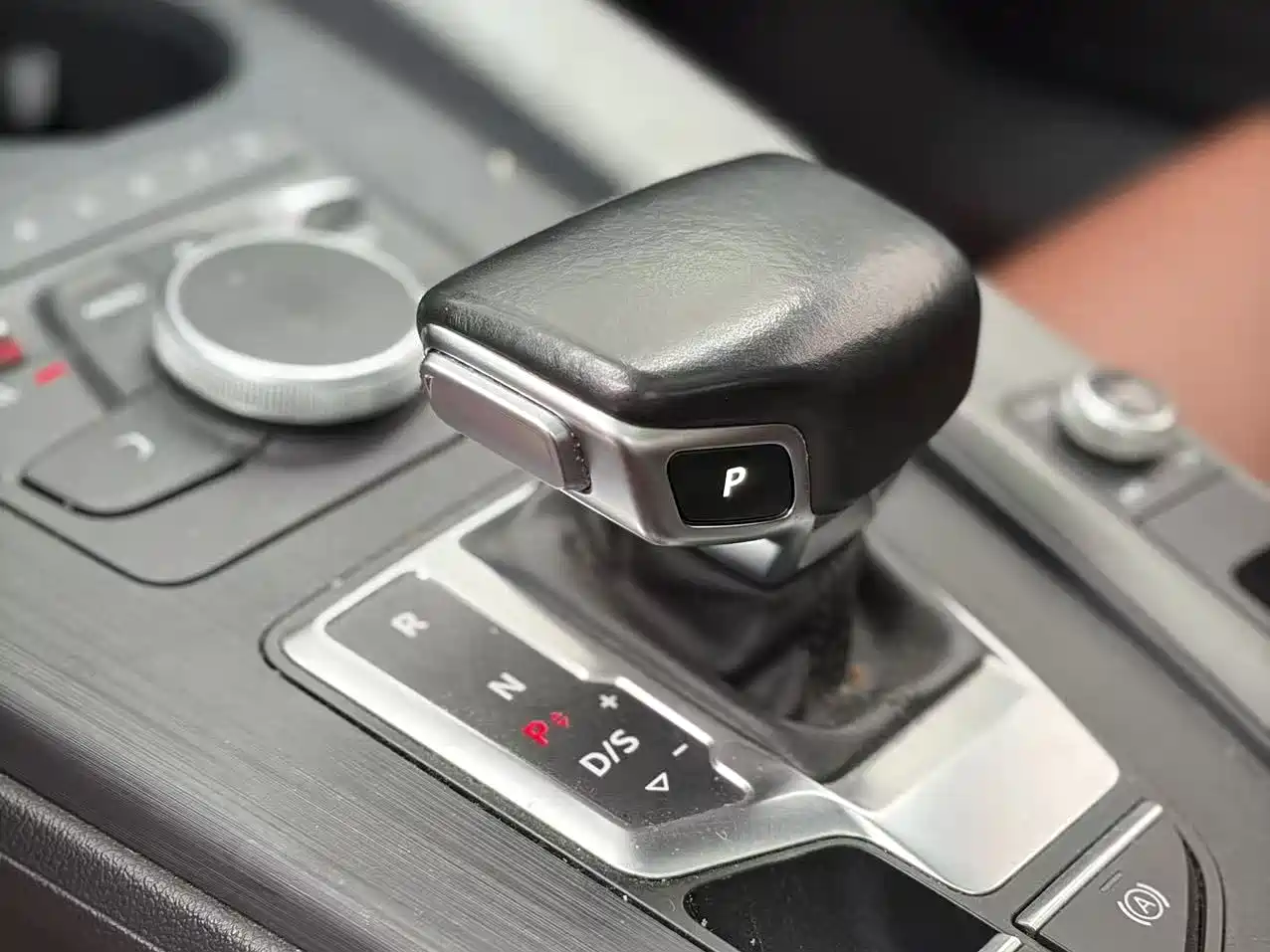 Audi A4L 2019 40 TFSI Progressive (China VI) фото 13