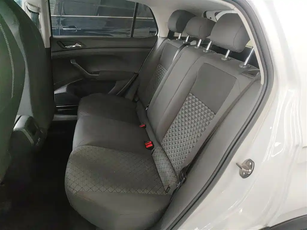 VOLKSWAGEN TU KAI