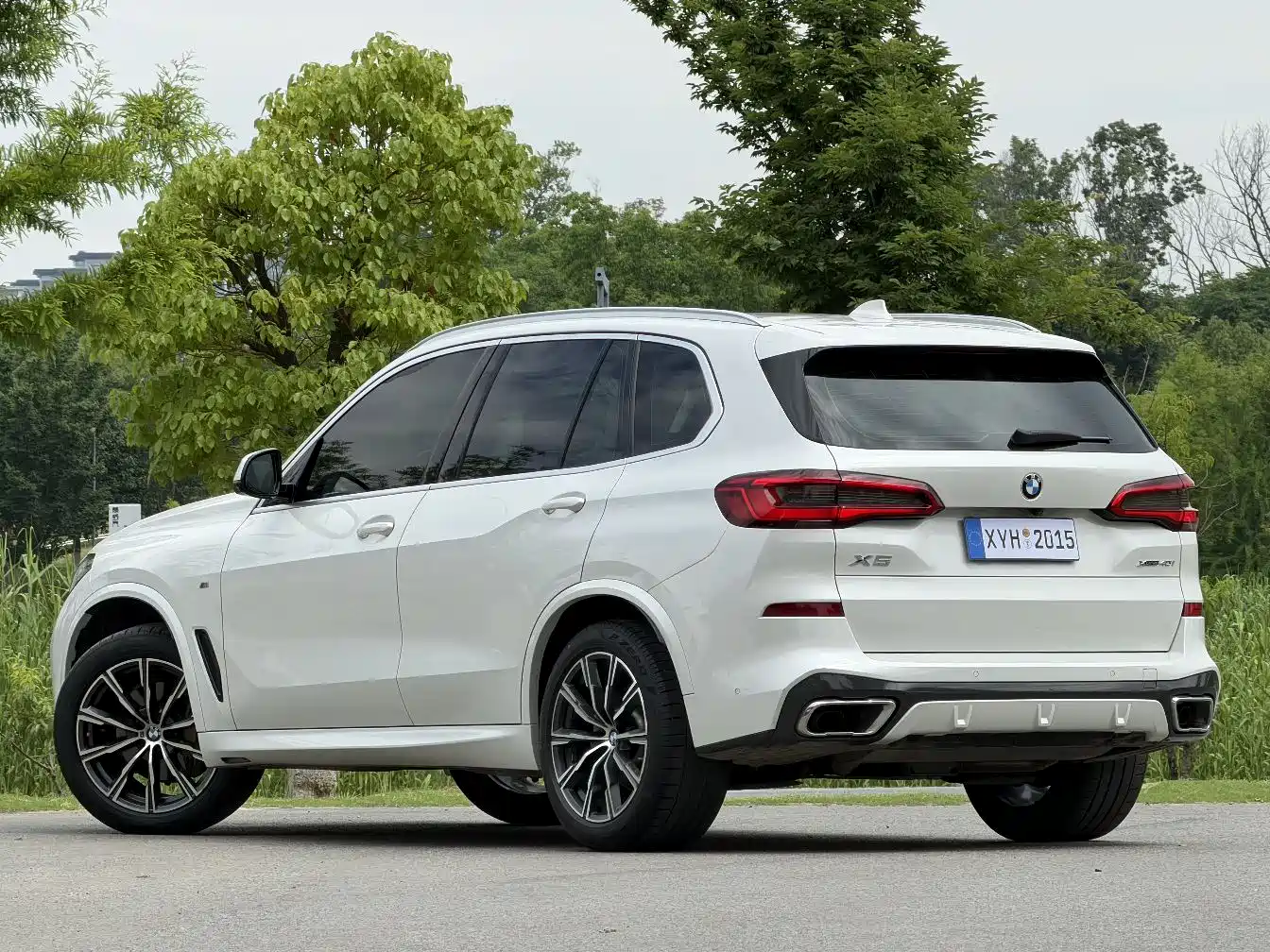 BMW X5 (Import) 2020 xDrive40i M Sport Package фото 21