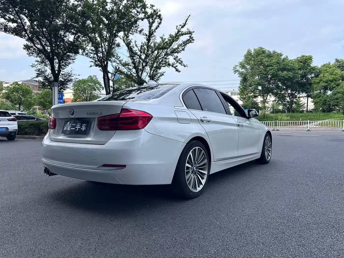 BMW 3 Series 2019 320Li Fashion Type фото 7