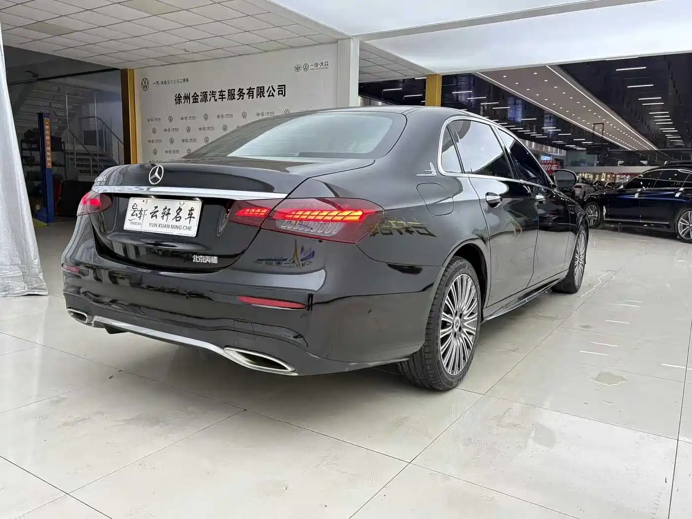 Mercedes-Benz E-Class 2022 E 300 L Sport Fashion фото 15