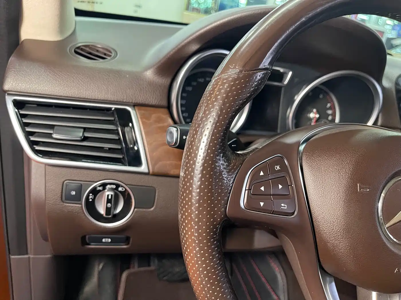 Mercedes-Benz GLE 2016 GLE 400 4MATIC фото 8