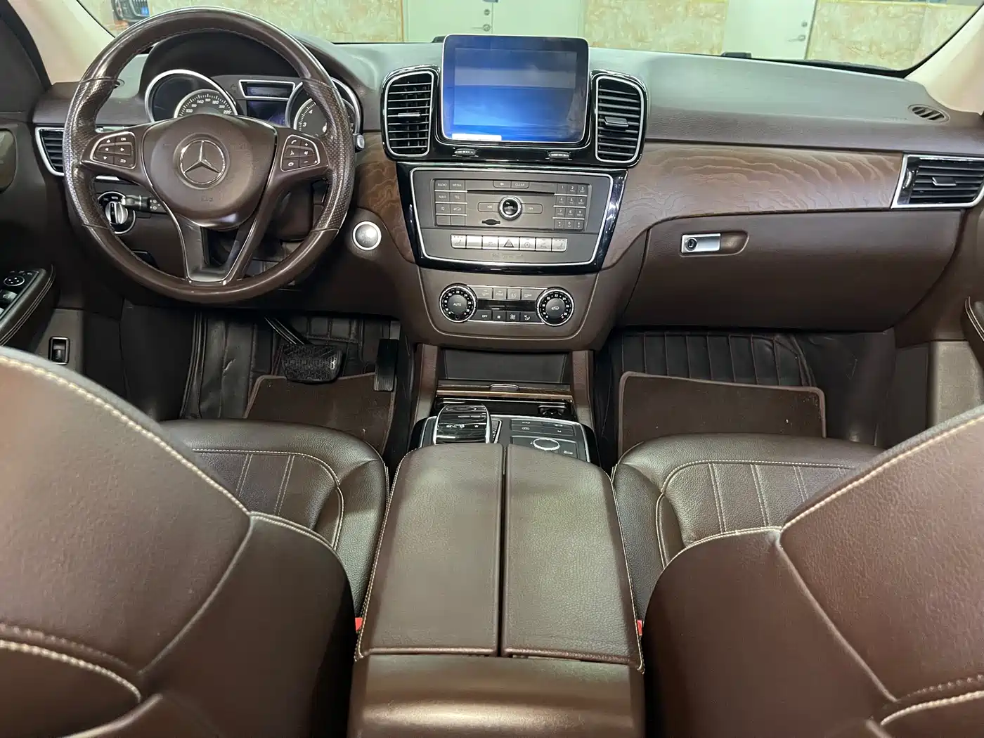 Mercedes-Benz GLE 2016 GLE 400 4MATIC фото 12