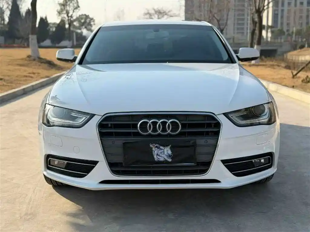 Audi A4L 2013 35 TFSI Automatic Standard
