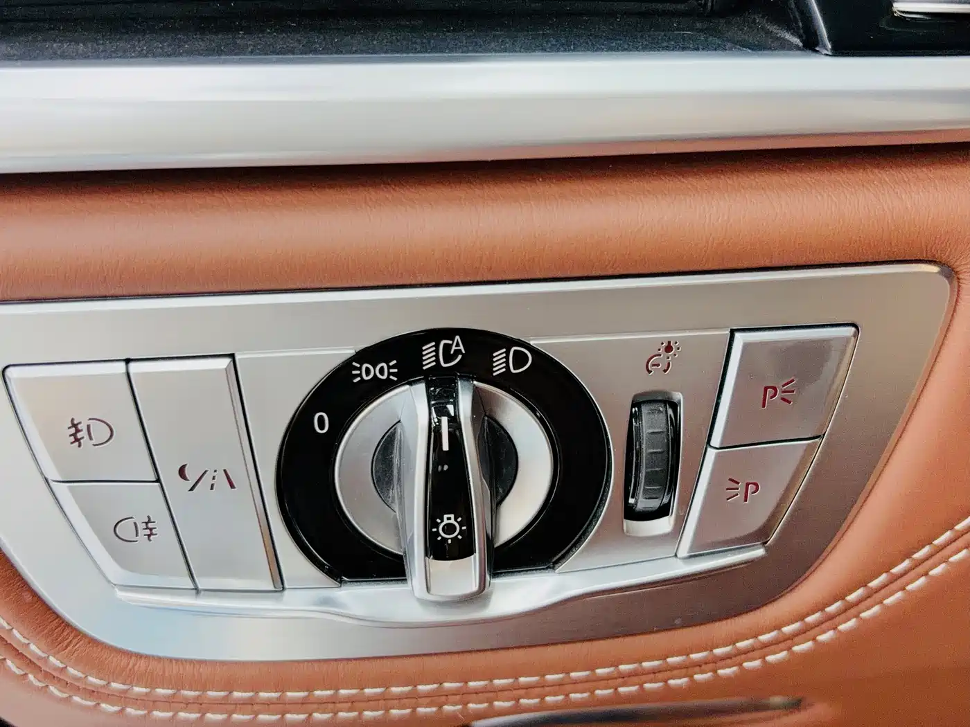 Photo 13 - BMW 7 Series