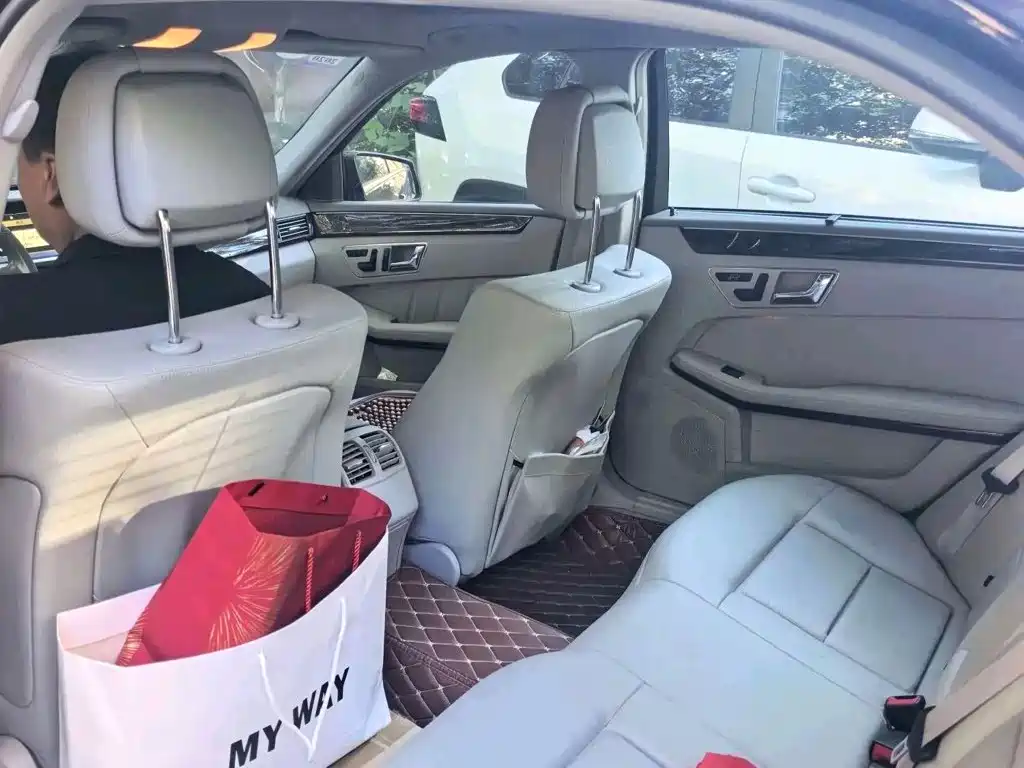 Mercedes-Benz E-Class 2011 2011 E 200 L CGI Elegance