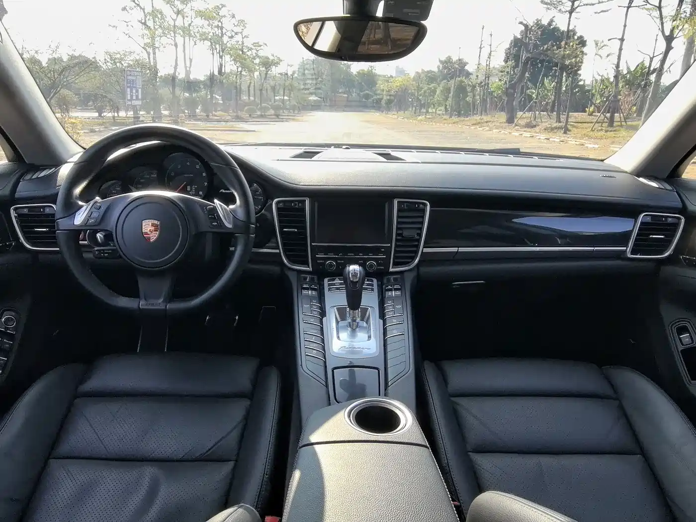 Porsche Panamera 2014 Panamera 3.0T фото 12