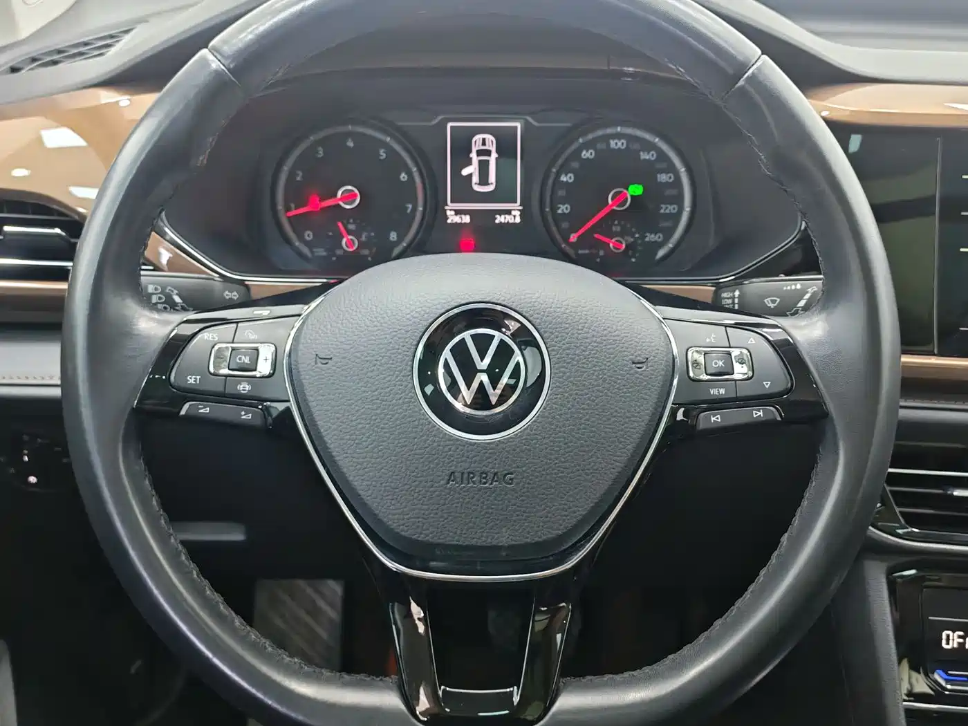 Volkswagen Tharu 2021 Model 280TSI 2WD Comfort Edition фото 12