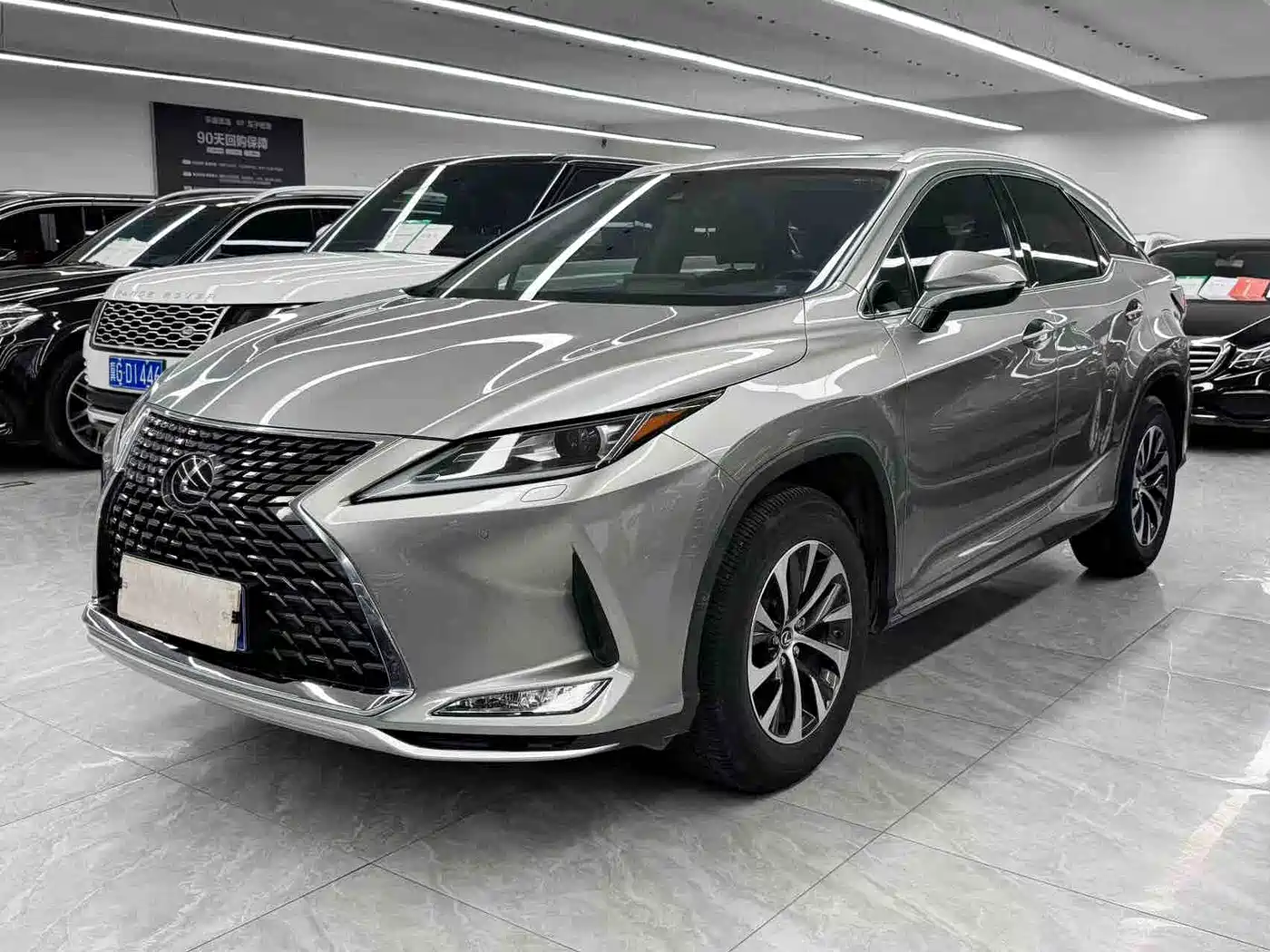 Lexus RX 2020 300 2WD Comfort Edition China VI