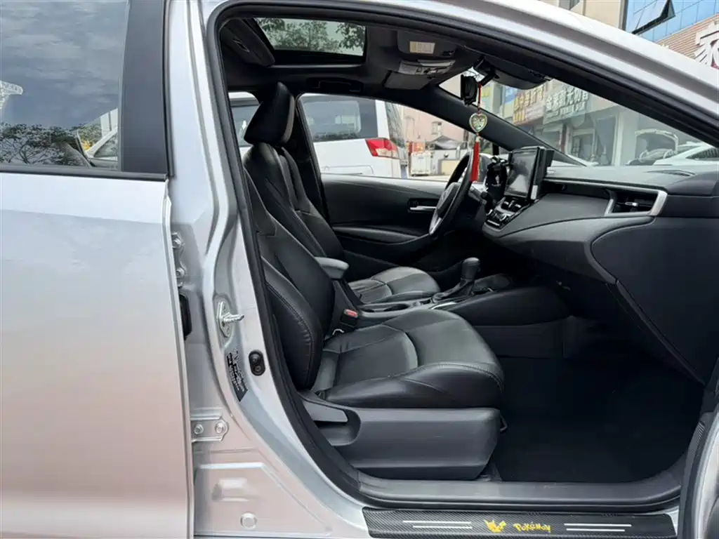 Toyota Levin 2021 185T CVT Luxury Edition фото 16