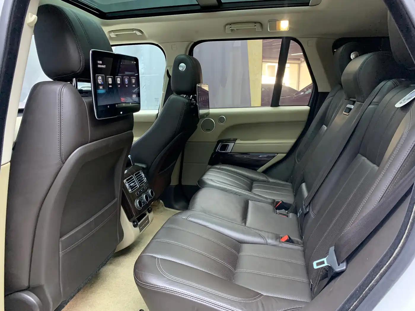 Land Rover Range Rover 2017 3.0 SC V6 Vogue фото 9
