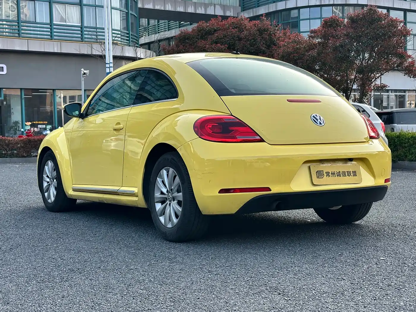 Volkswagen Beetle 2013 1.2TSI Fashion фото 8
