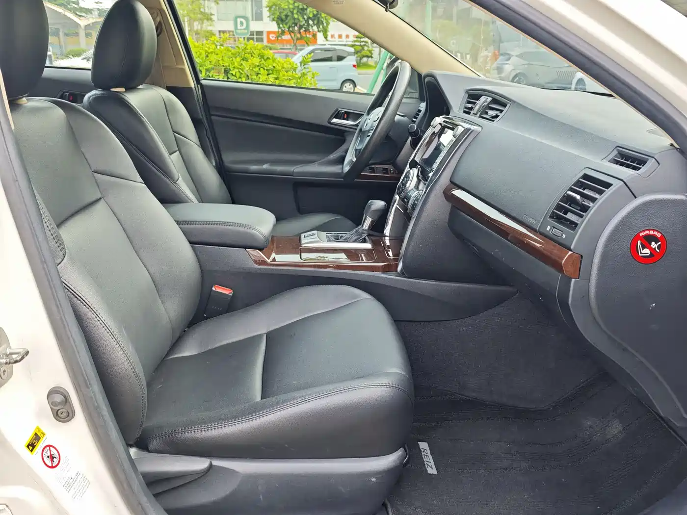 Toyota Reiz 2013 2.5S Elite Edition фото 5