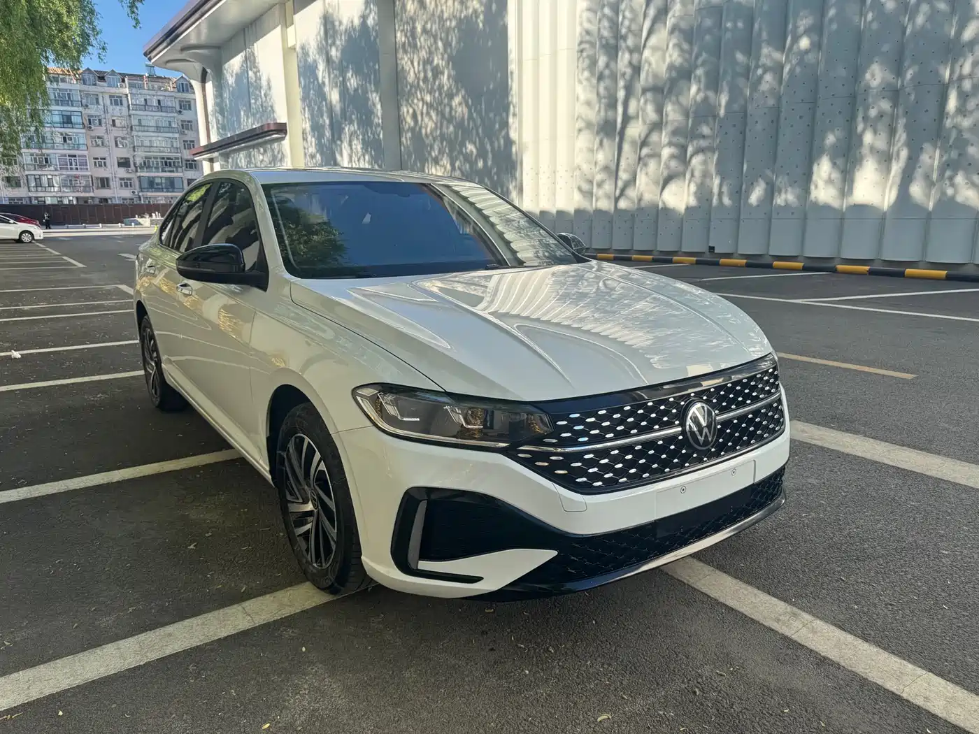 Volkswagen Lavida 2023 280TSI DSG Starlight Comfort Edition фото 3