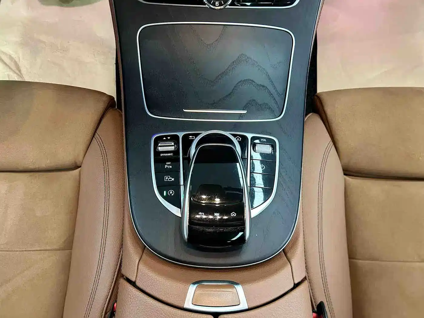 Mercedes-Benz E-Class 2018 E 200 Sport 4MATIC фото 19