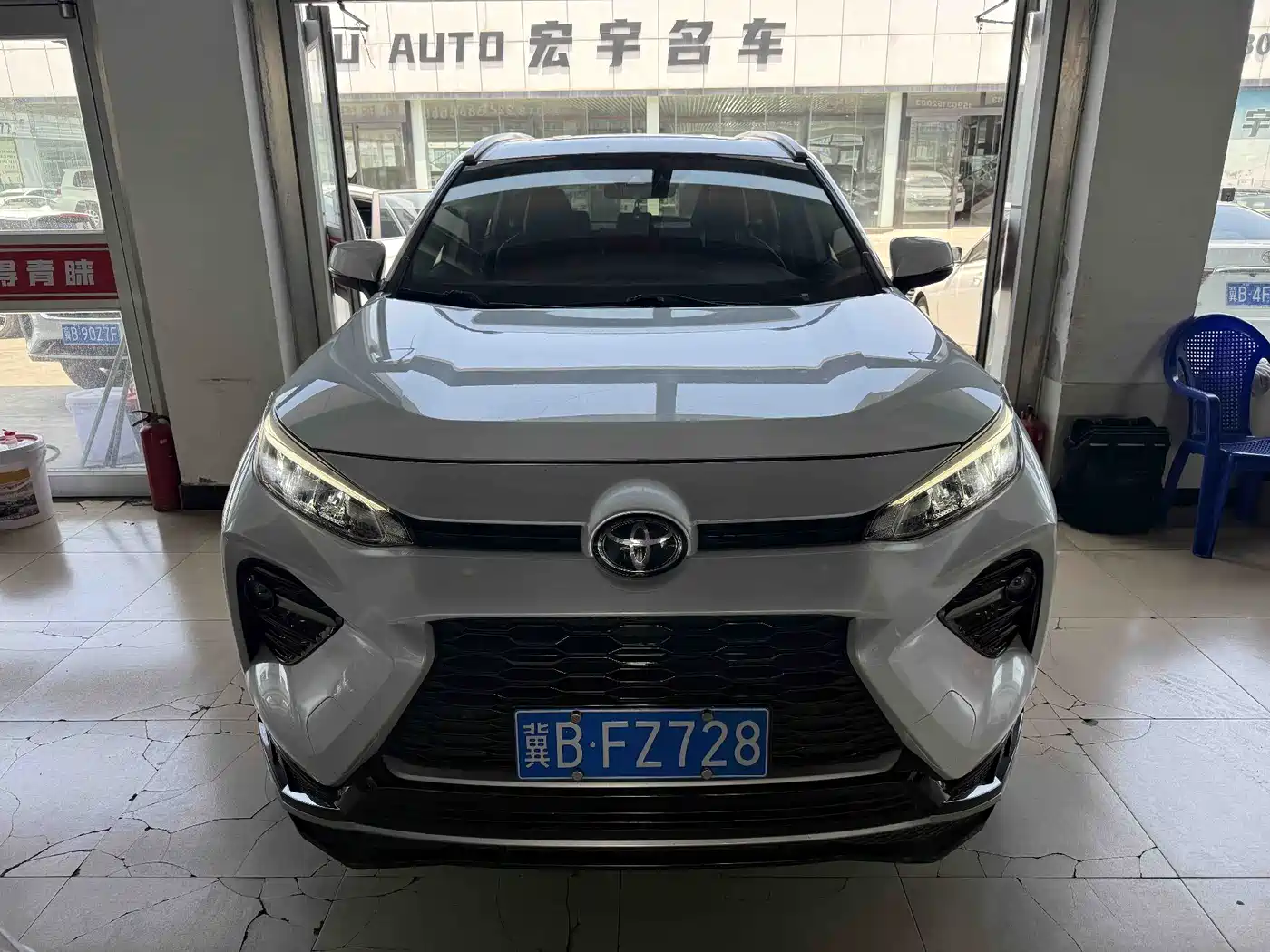 Toyota Wildlander 2020 2.0L CVT 2WD Luxury Edition фото 2