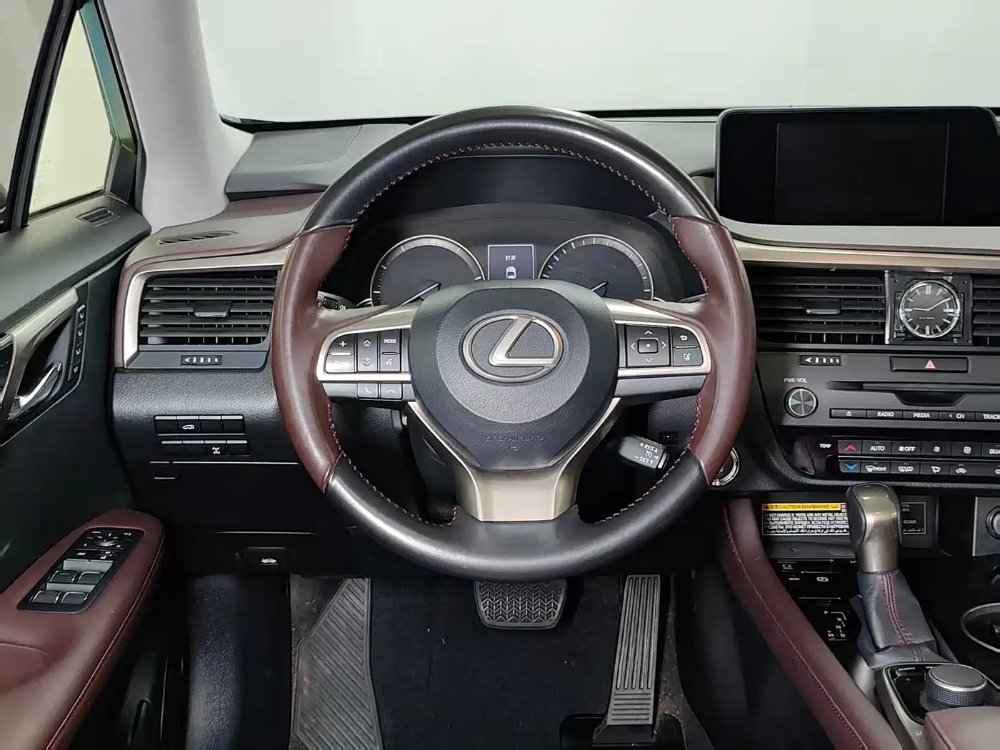 Lexus RX 2016 300 4WD Elegance Edition (China V) фото 18