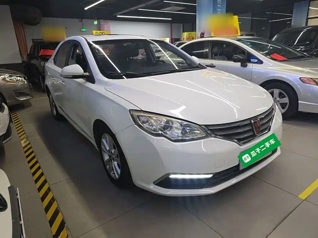 Фото 4 - Roewe 360