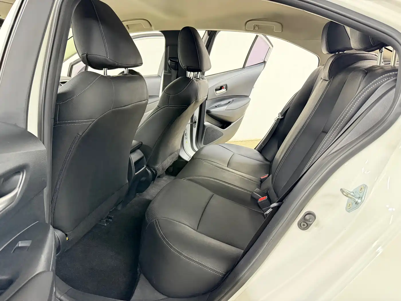 Toyota Corolla 2021 TNGA 1.5L CVT Pioneer Edition фото 10
