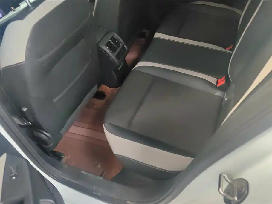 Volkswagen Golf 2021 280TSI DSG Pro фото 11