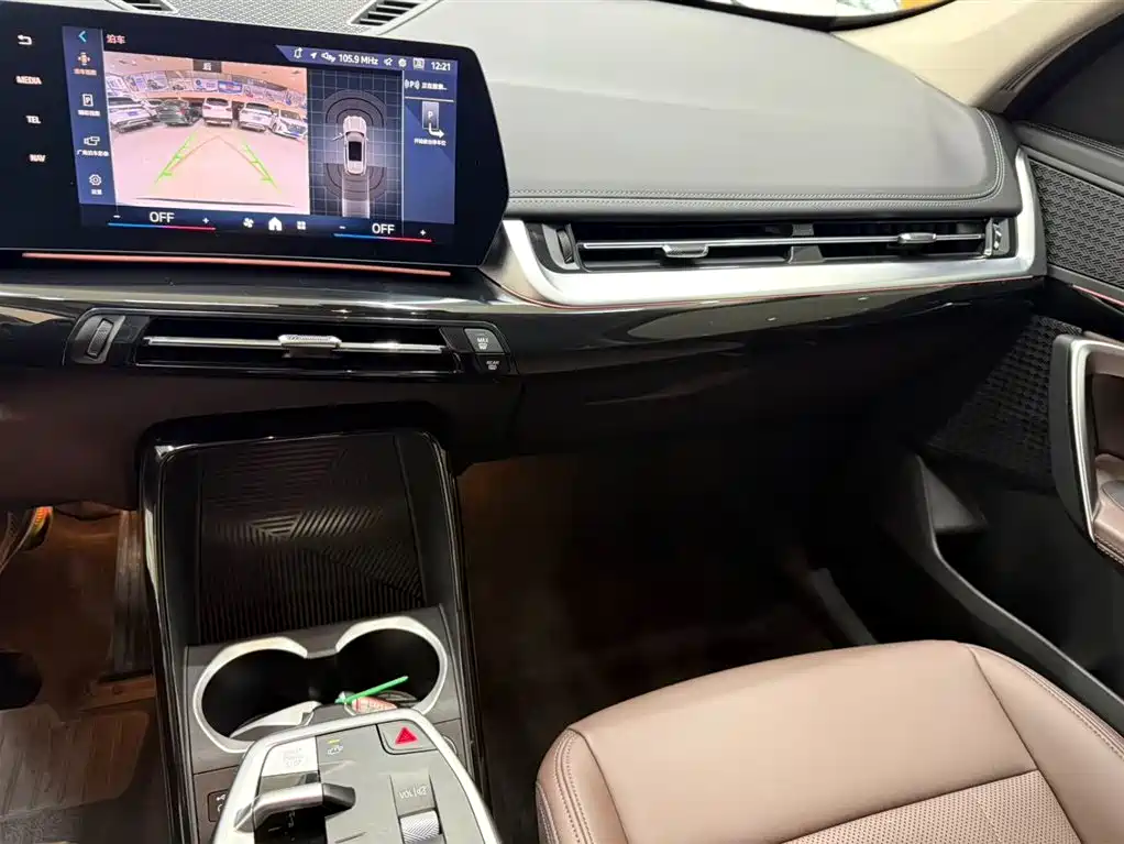 BMW X1 2023 sDrive20Li X Design Package фото 12