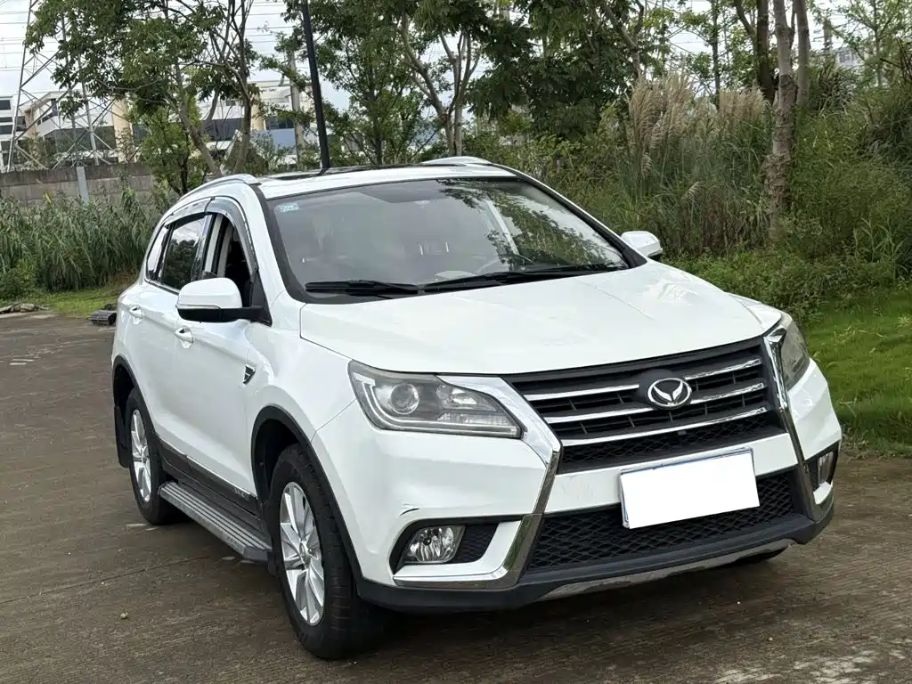 BAIC Huansu S6 2016 2017 1.5T CVT Delight